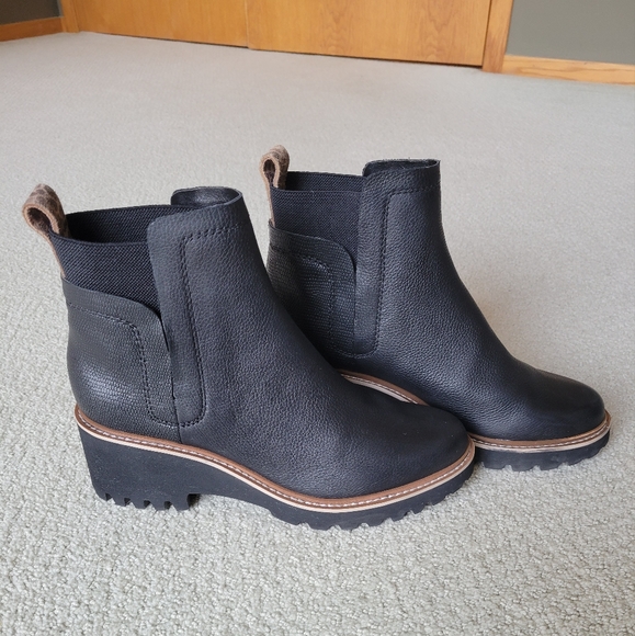 Dolce Vita Shoes - Dolce Vita Women's Black booties